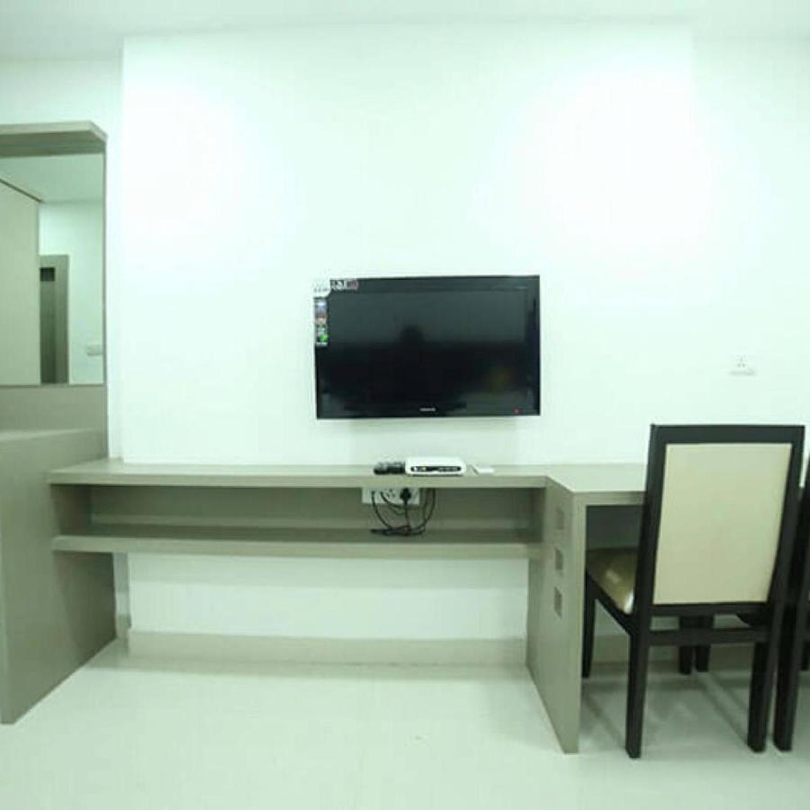 La Riviera Suites Madhapur Hyderabad Eksteriør bilde